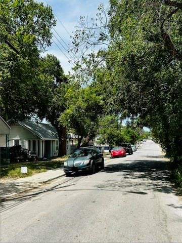 615 W 31st ST A, Austin, TX 78705