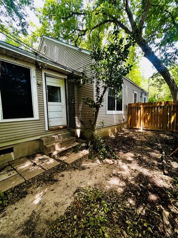 615 W 31st ST A, Austin, TX 78705