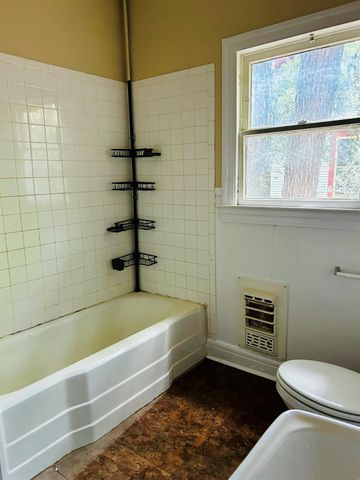 615 W 31st ST A, Austin, TX 78705