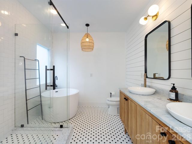 1937 Lela Avenue, Charlotte, NC 28208