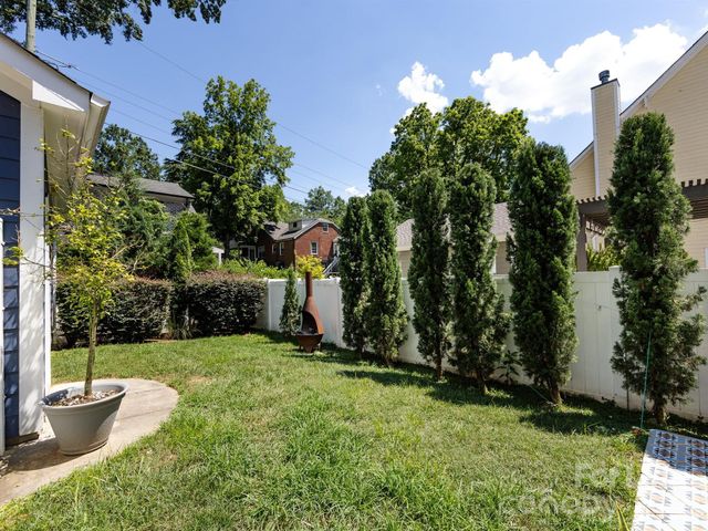 1937 Lela Avenue, Charlotte, NC 28208