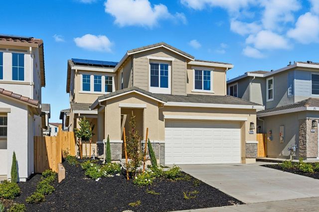4409 Canyon Coral Way, Rancho Cordova, CA 95742