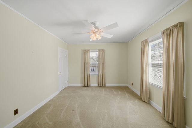 807 E Fellows Street, Dixon, IL 61021