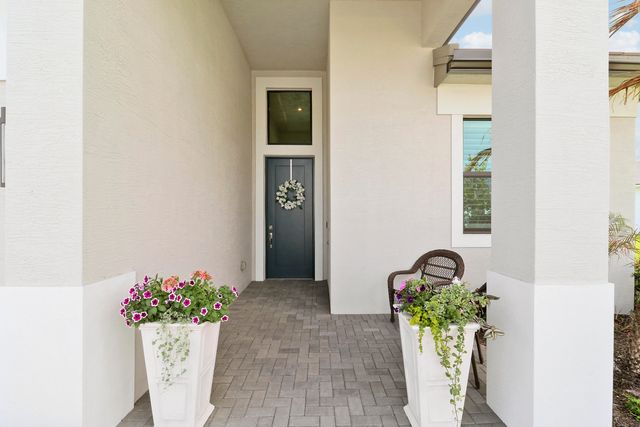 7030 SE Haven Lane, Stuart, FL 34997