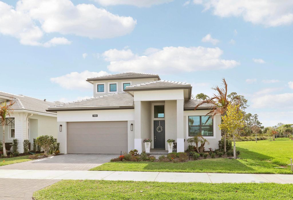 7030 SE Haven Lane, Stuart, FL 34997