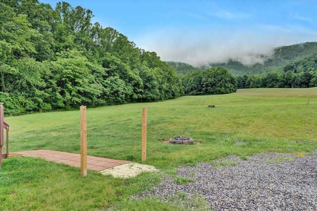 514 John Arthur RD, Boones Mill, VA 24065