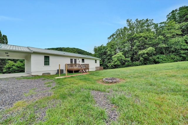 514 John Arthur RD, Boones Mill, VA 24065