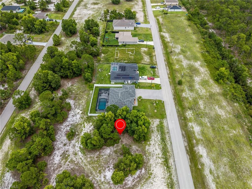 Image 8 of property listing at 4504 NW 34th AVE, Cape Coral, FL 33993