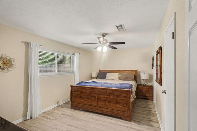 9911 El Chaco Street, Baytown, TX 77521