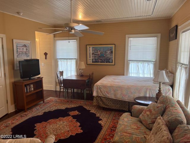 1103 Paris Avenue, Port Royal, SC 29935