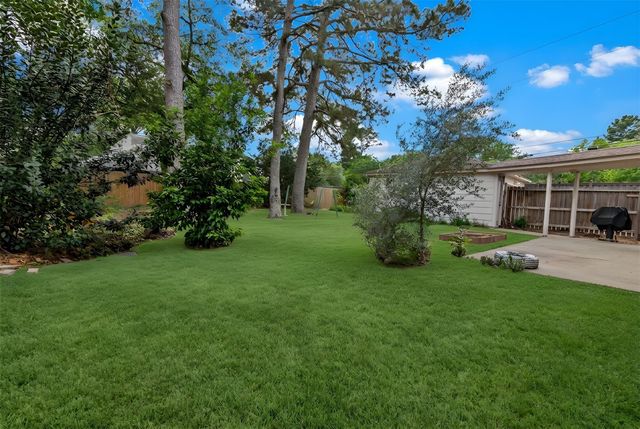 18319 Oakhampton Drive, Houston, TX 77084