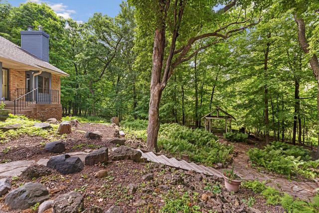 3355 Trading Post Trail S, Afton, MN 55001
