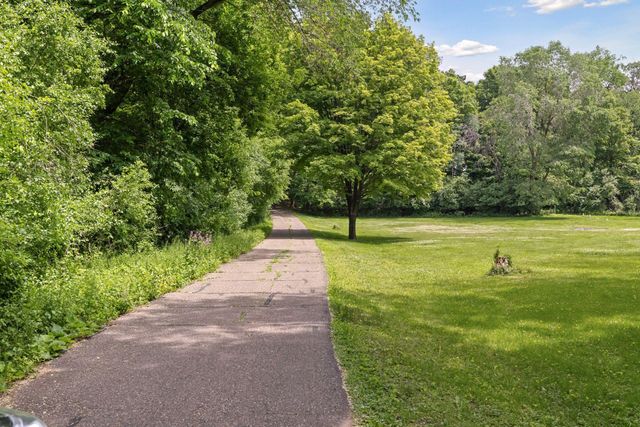 3355 Trading Post Trail S, Afton, MN 55001