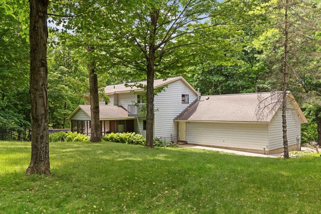 3355 Trading Post Trail S, Afton, MN 55001