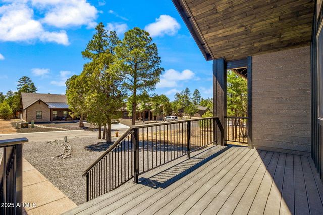 2701 N EAGLE VIEW Circle, Show Low, AZ 85901