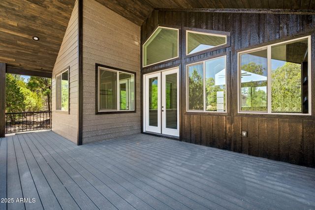 2701 N EAGLE VIEW Circle, Show Low, AZ 85901