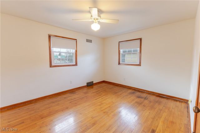 120 Capitol Drive, Weirton, WV 26062