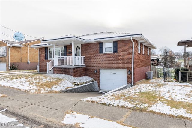 120 Capitol Drive, Weirton, WV 26062