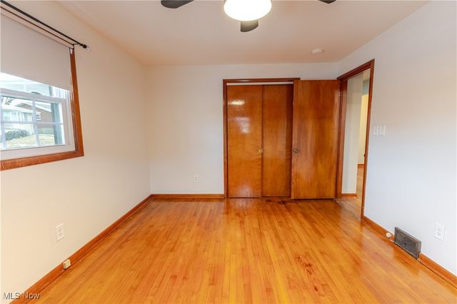 120 Capitol Drive, Weirton, WV 26062