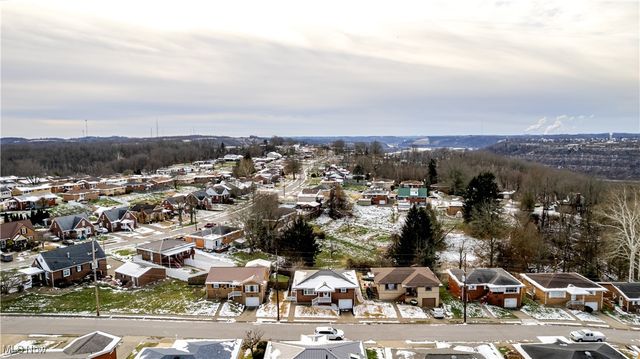 120 Capitol Drive, Weirton, WV 26062