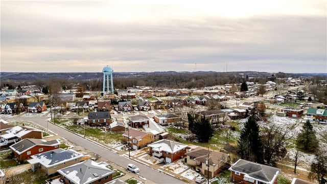 120 Capitol Drive, Weirton, WV 26062