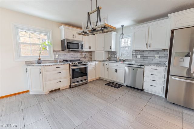 120 Capitol Drive, Weirton, WV 26062