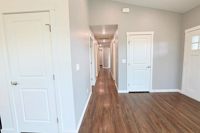 12213 S Stangland Rd, Medical Lake, WA 99022