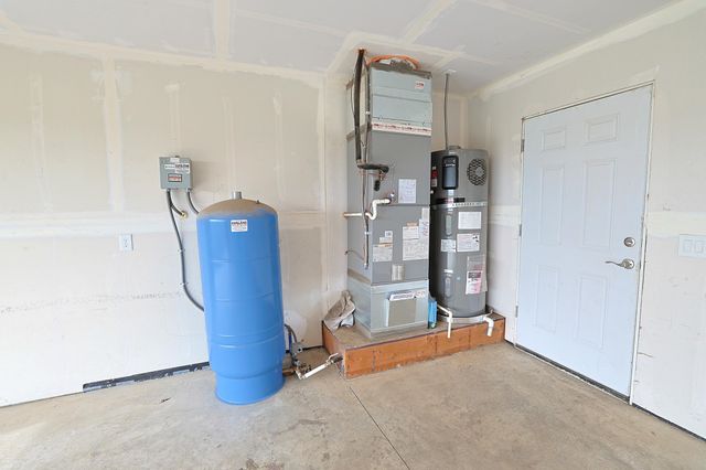 12213 S Stangland Rd, Medical Lake, WA 99022