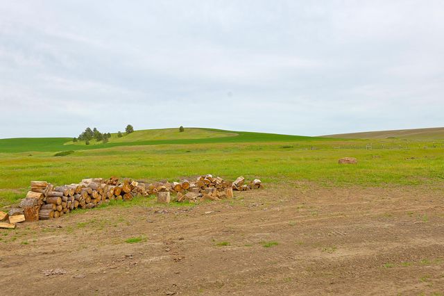 12213 S Stangland Rd, Medical Lake, WA 99022