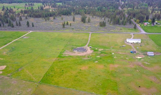 12213 S Stangland Rd, Medical Lake, WA 99022