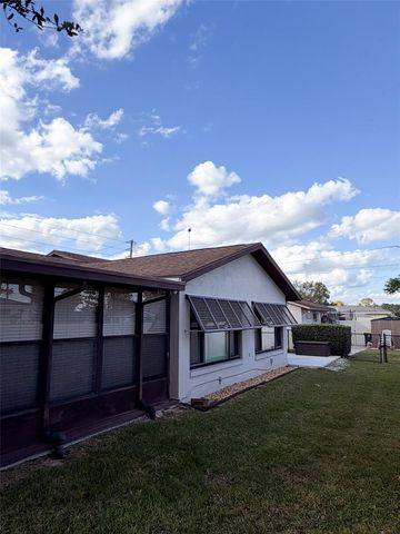 404 N HERON STREET, Sebring, FL 33870