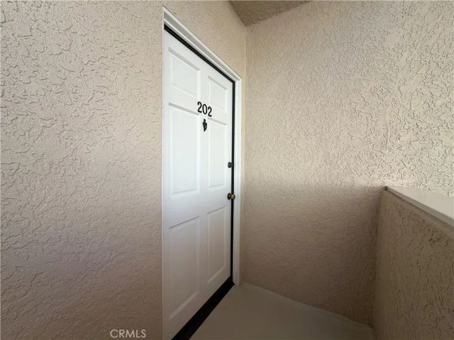 7013 Haskell, Van Nuys, CA 91406