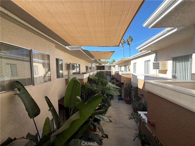 7013 Haskell, Van Nuys, CA 91406