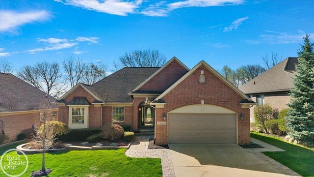 7482 Augusta Boulevard, Washington Twp, MI 48094