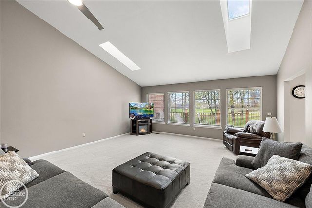 7482 Augusta Boulevard, Washington Twp, MI 48094