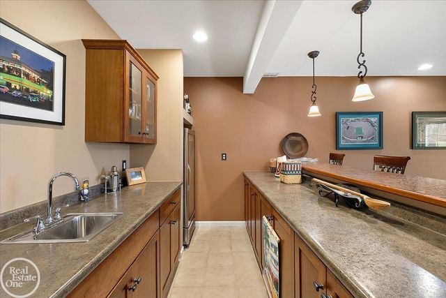 7482 Augusta Boulevard, Washington Twp, MI 48094