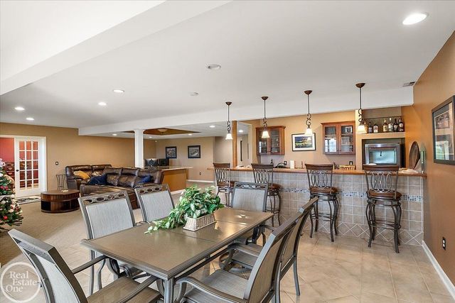 7482 Augusta Boulevard, Washington Twp, MI 48094