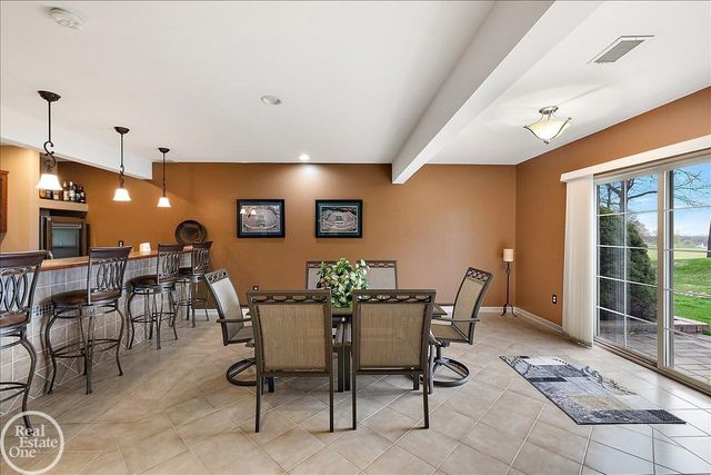 7482 Augusta Boulevard, Washington Twp, MI 48094