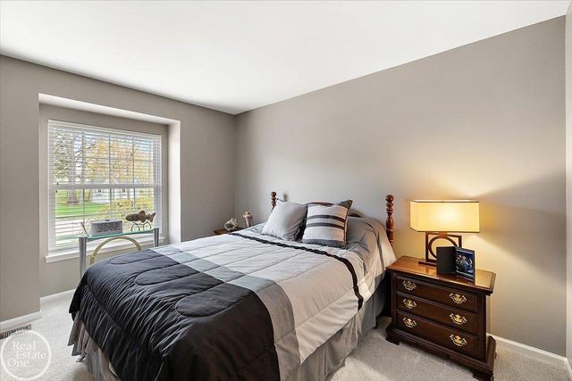 7482 Augusta Boulevard, Washington Twp, MI 48094