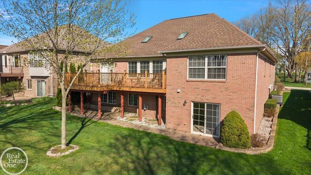 7482 Augusta Boulevard, Washington Twp, MI 48094