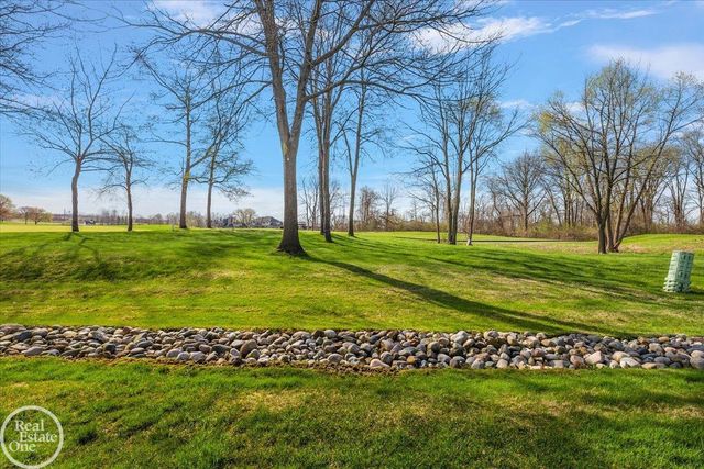 7482 Augusta Boulevard, Washington Twp, MI 48094