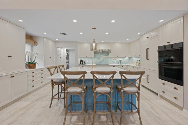 14911 Equestrian Way, Wellington, FL 33414