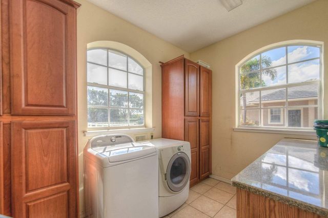 14911 Equestrian Way, Wellington, FL 33414