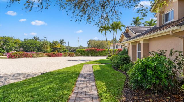 14911 Equestrian Way, Wellington, FL 33414