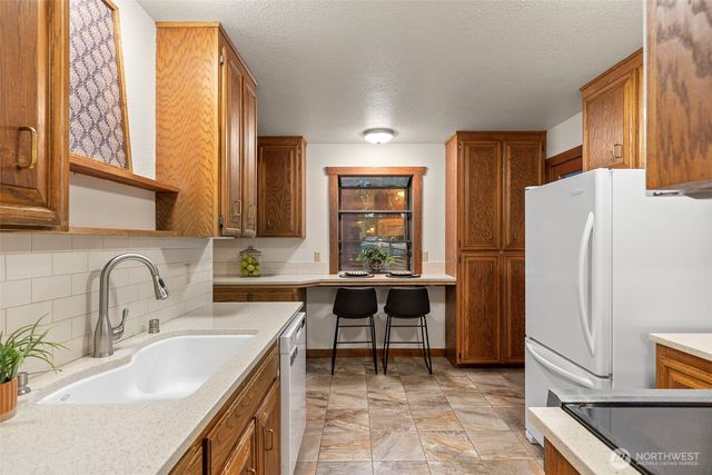 6201 NE Ponderosa Boulevard, Hansville, WA 98340