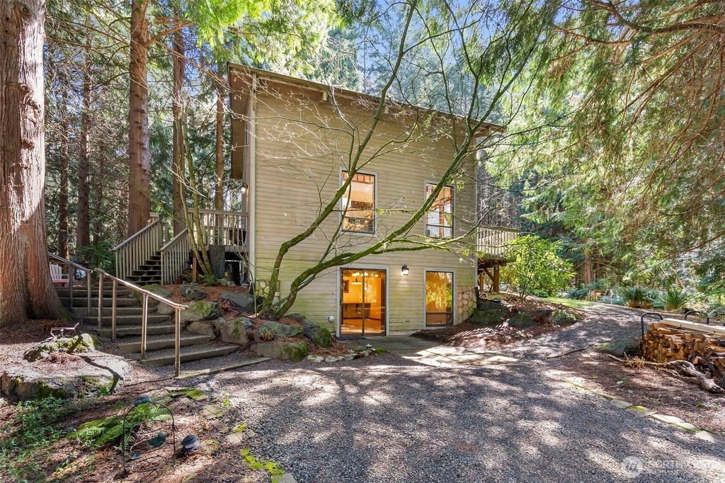 6201 NE Ponderosa Boulevard, Hansville, WA 98340