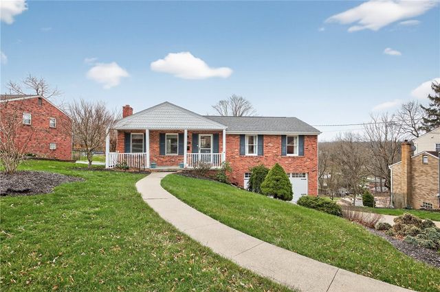 918 Willow Glen Dr, Bethel Park, PA 15102