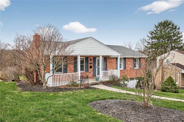 918 Willow Glen Dr, Bethel Park, PA 15102