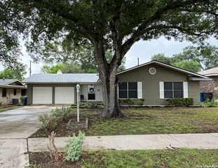 11007 Wedgewood, San Antonio, TX 78230