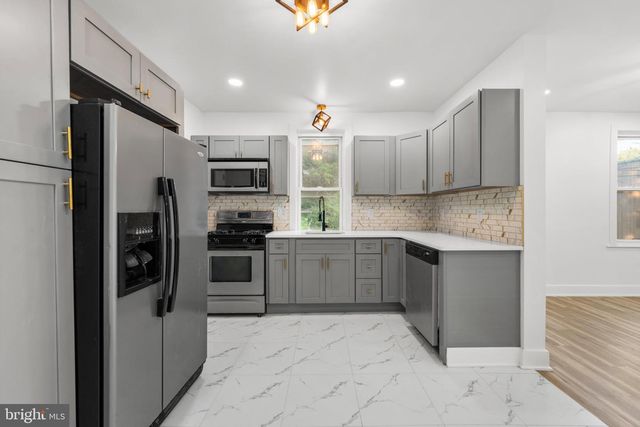 236 MILL ST, Darby, PA 19023